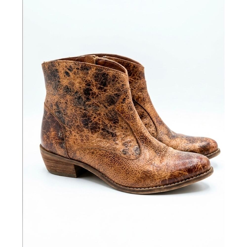 Diba True Brown Distressed Round Tie Leather Heeled Ankle Boots Size 8.5 - Picture 2 of 7
